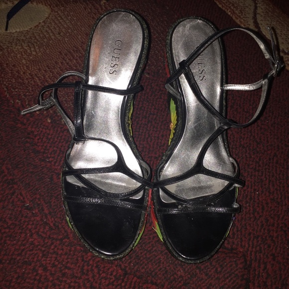 Sandals - Picture 5 of 8